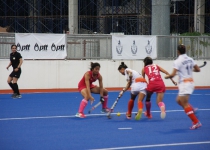 u18women-ac2016-bangkok_pic29_india